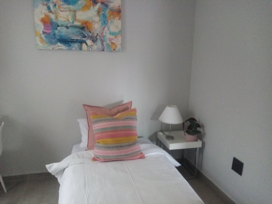 2 Bedroom Property for Sale in Table View Western Cape